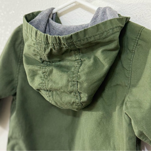 OLD NAVY · UNISEX OLIVE GREEN HOODED CANVAS UTILITY JACKET FOR BABY - SIZE 6-12M - Picture 9 of 9